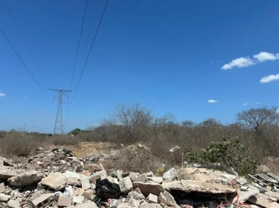 Land for Sale Along a Road in Chichi Suárez