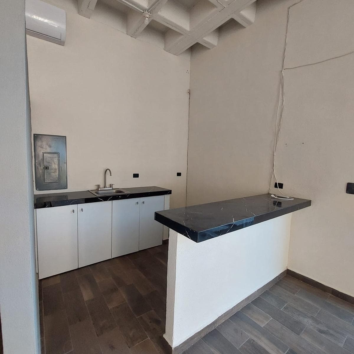 COMMERCIAL SPACE FOR RENT AT ESPACIO CUMBRES