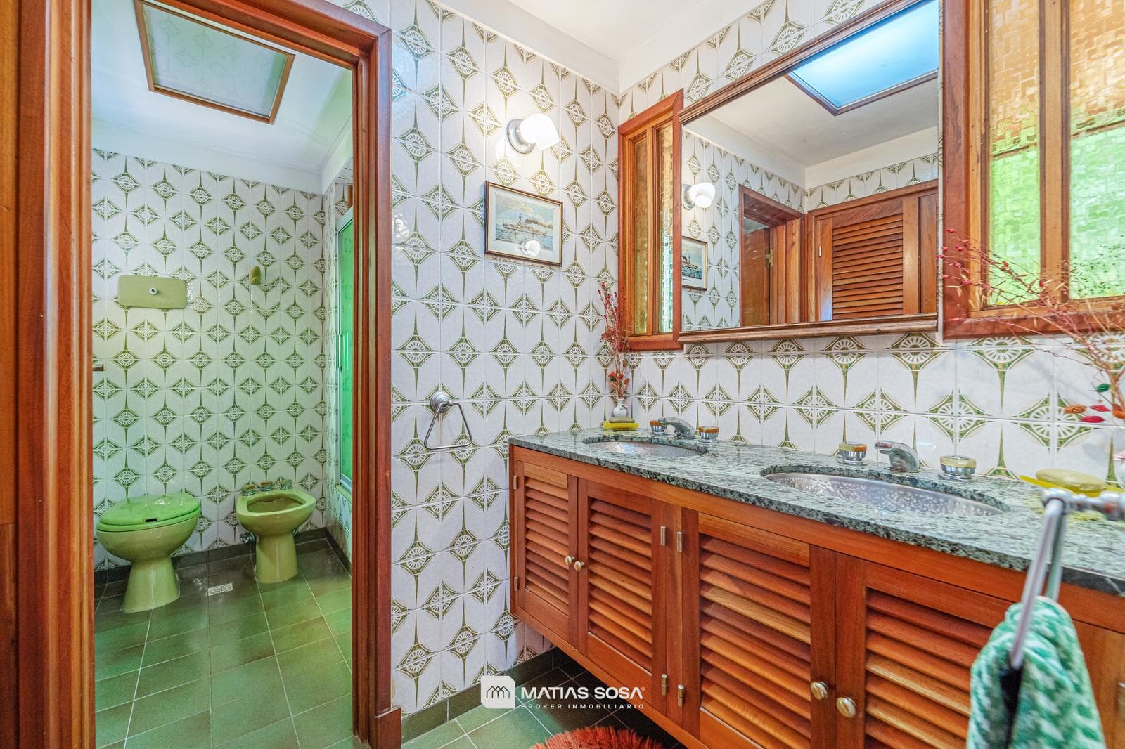 For Sale - House - 6 Rooms - Park and Barbecue Area - Caisamar Neighborhood