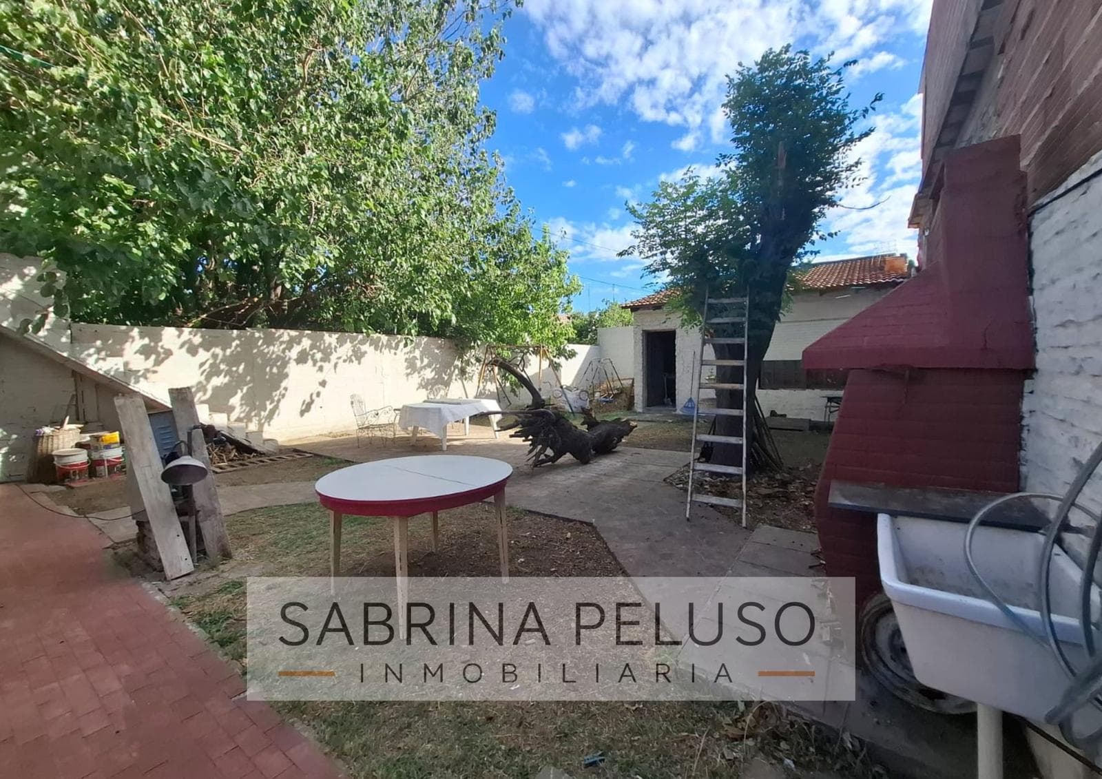 House for Sale in Merlo