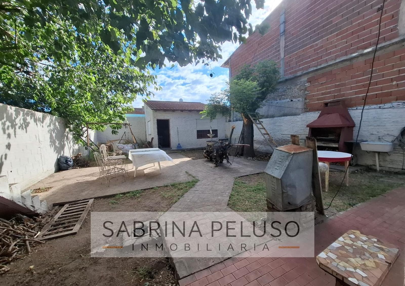 House for Sale in Merlo
