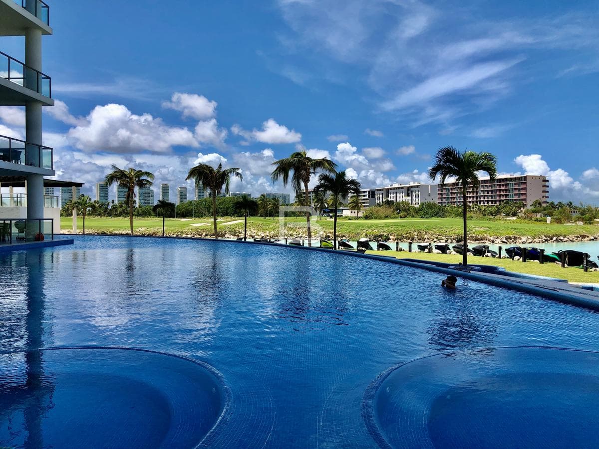 Apartment for Sale in Puerto Cancun