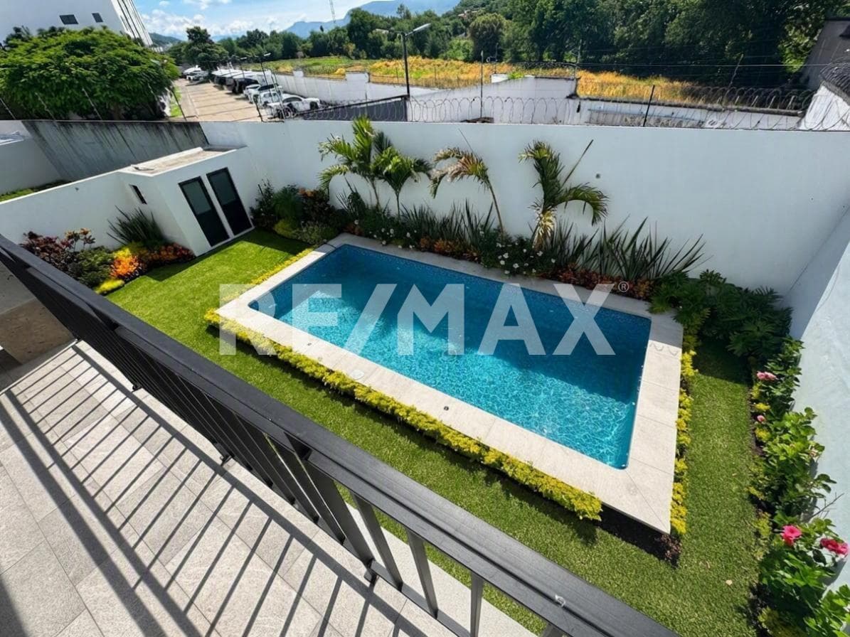 House for Sale in Morelos, Paraíso Country Club, Emiliano Zapata