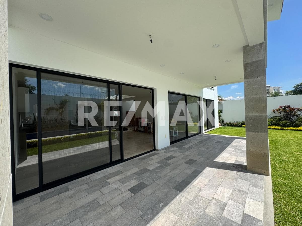 House for Sale in Morelos, Paraíso Country Club, Emiliano Zapata