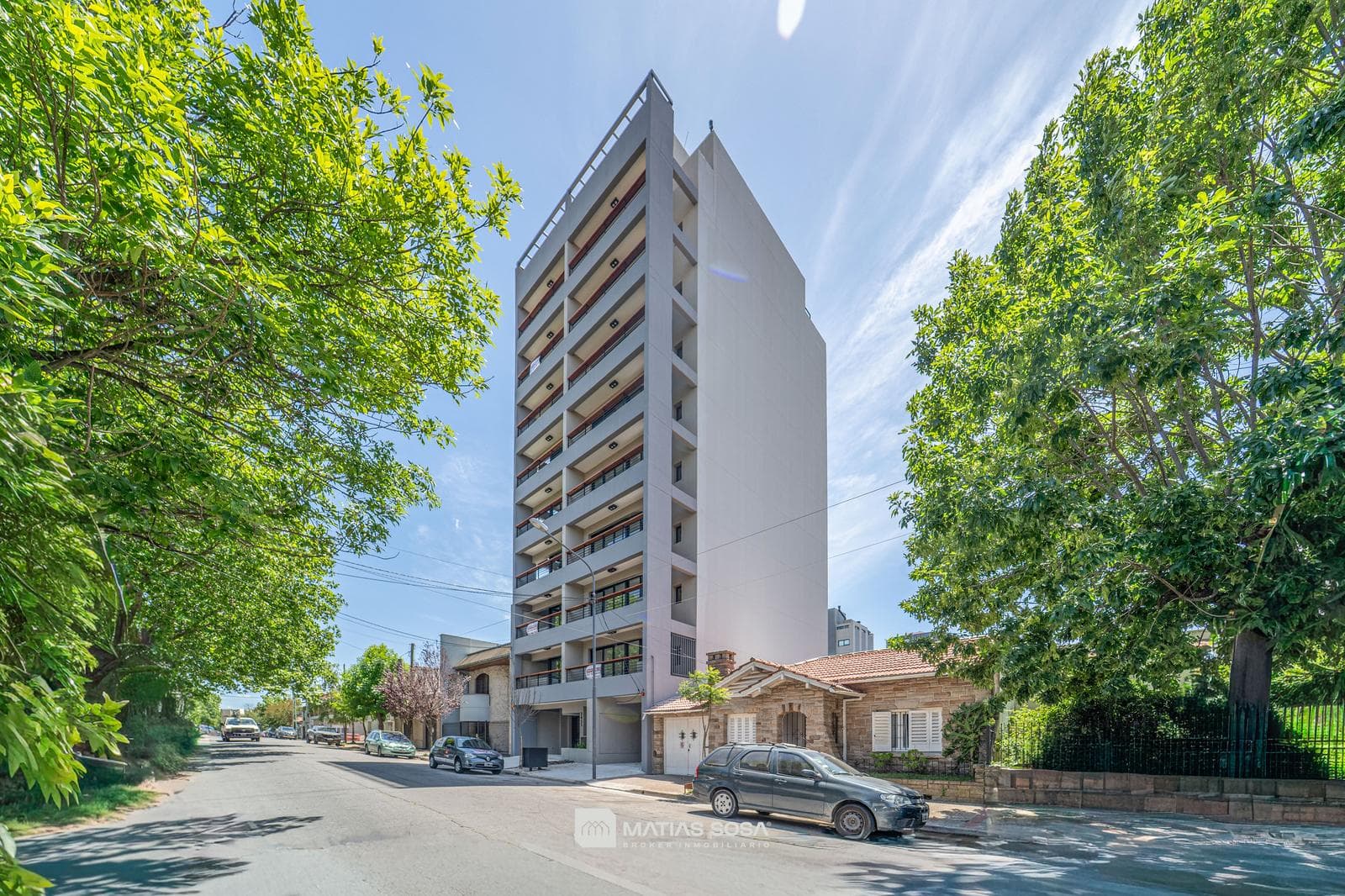 For Sale - Apartment - 2 bedrooms - Brand new - With garage