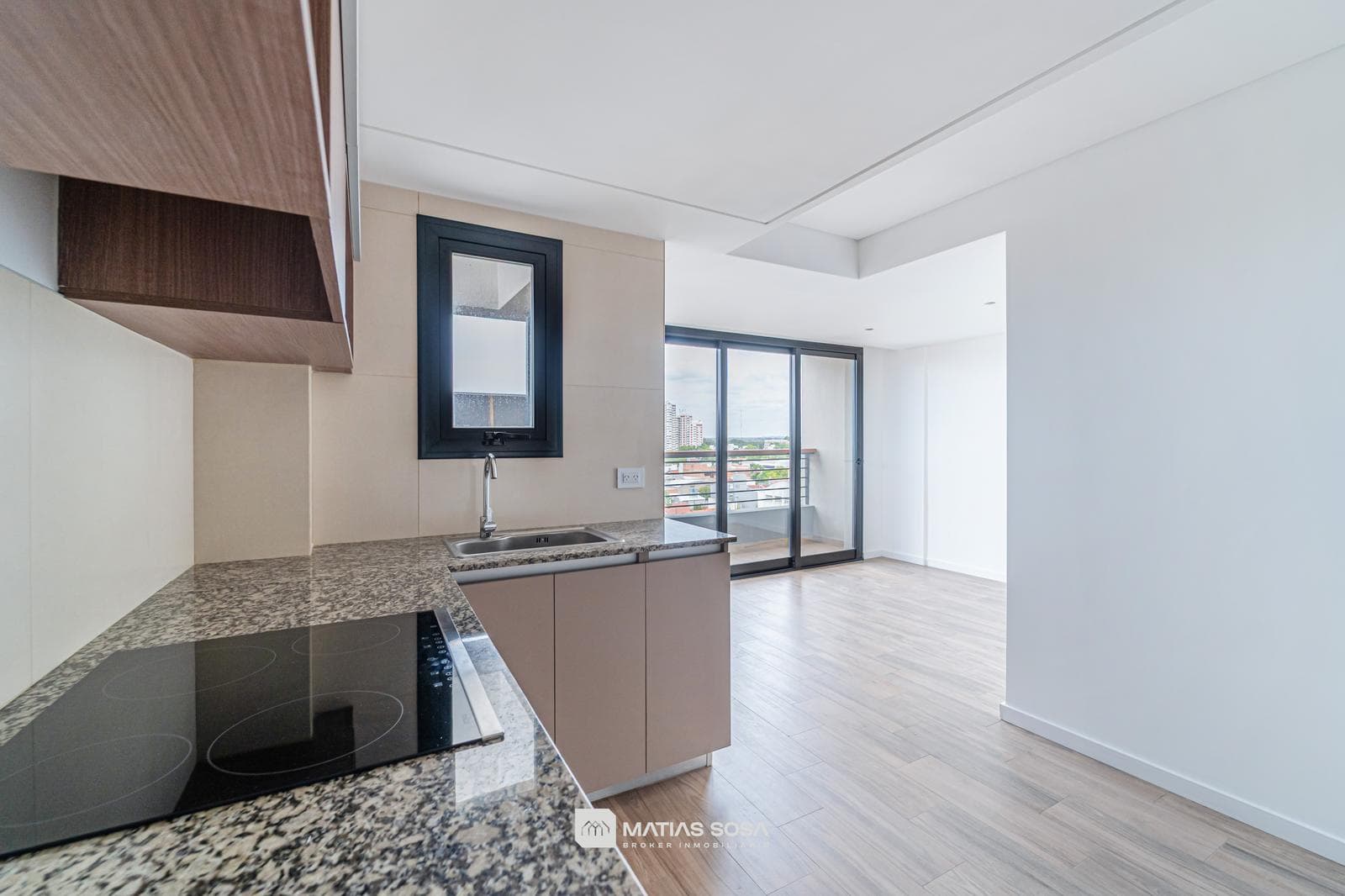For Sale - Apartment - 2 bedrooms - Brand new - With garage