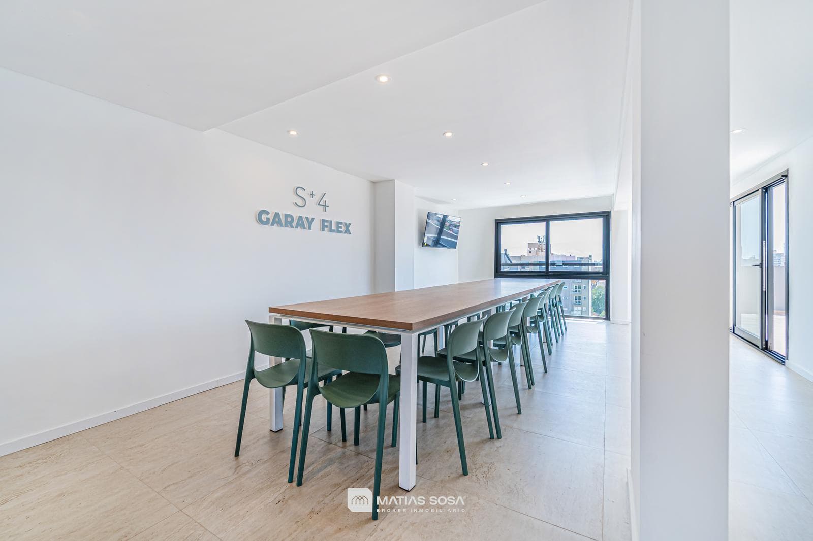 For Sale - Apartment - 2 bedrooms - Brand new - With garage