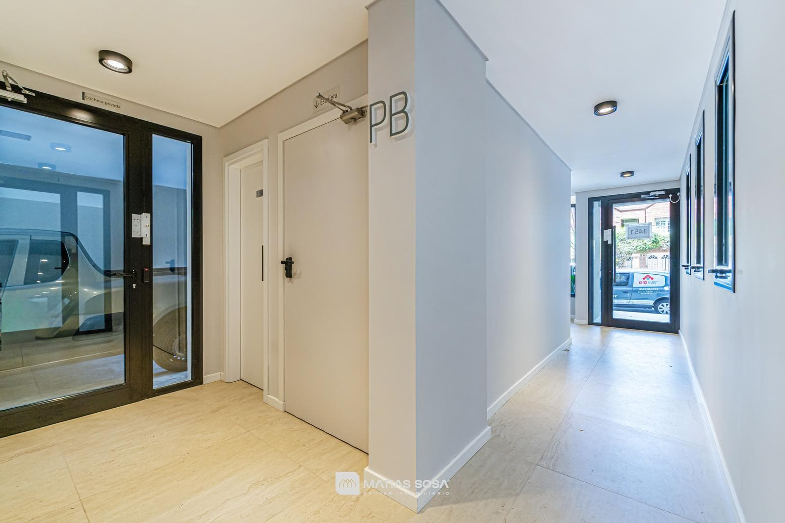 For Sale - Apartment - 2 bedrooms - Brand new - With garage