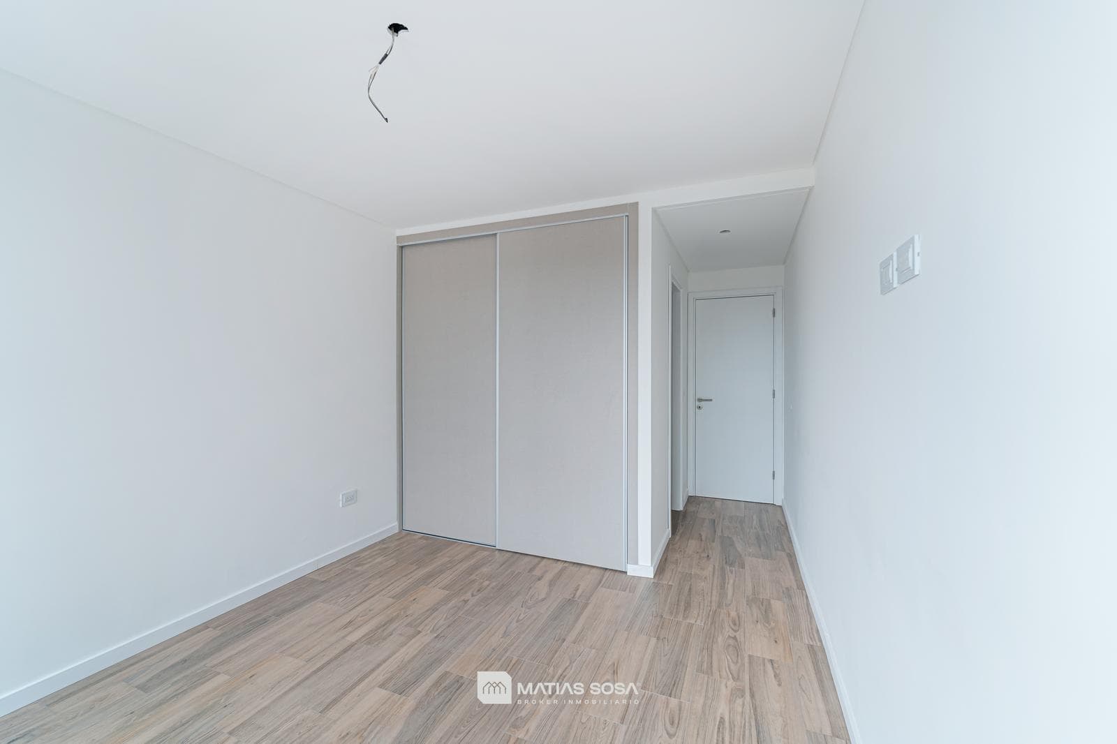 For Sale - Apartment - 2 bedrooms - Brand new - With garage