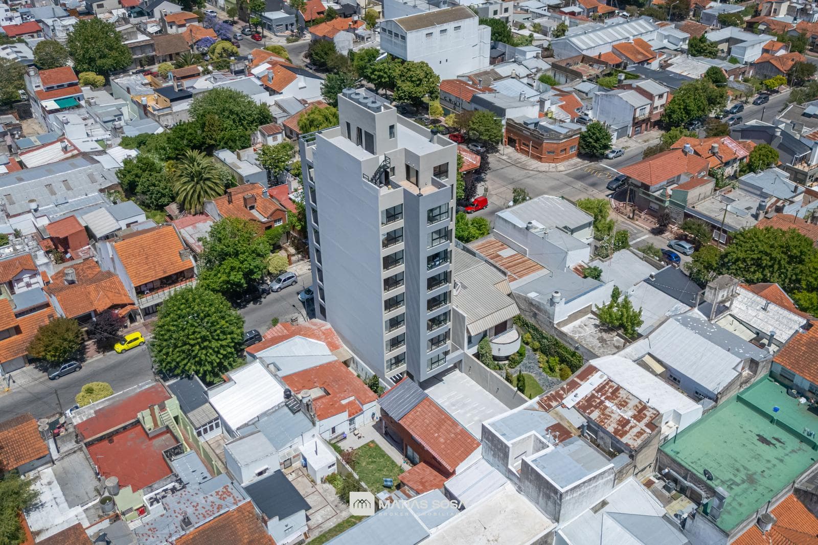 For Sale - Apartment - 2 bedrooms - Brand new - With garage