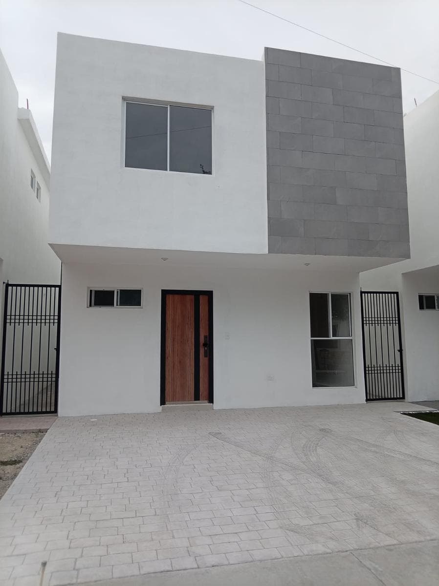 New House for Sale in the Las Palmas Residential Development, Apodaca, NL