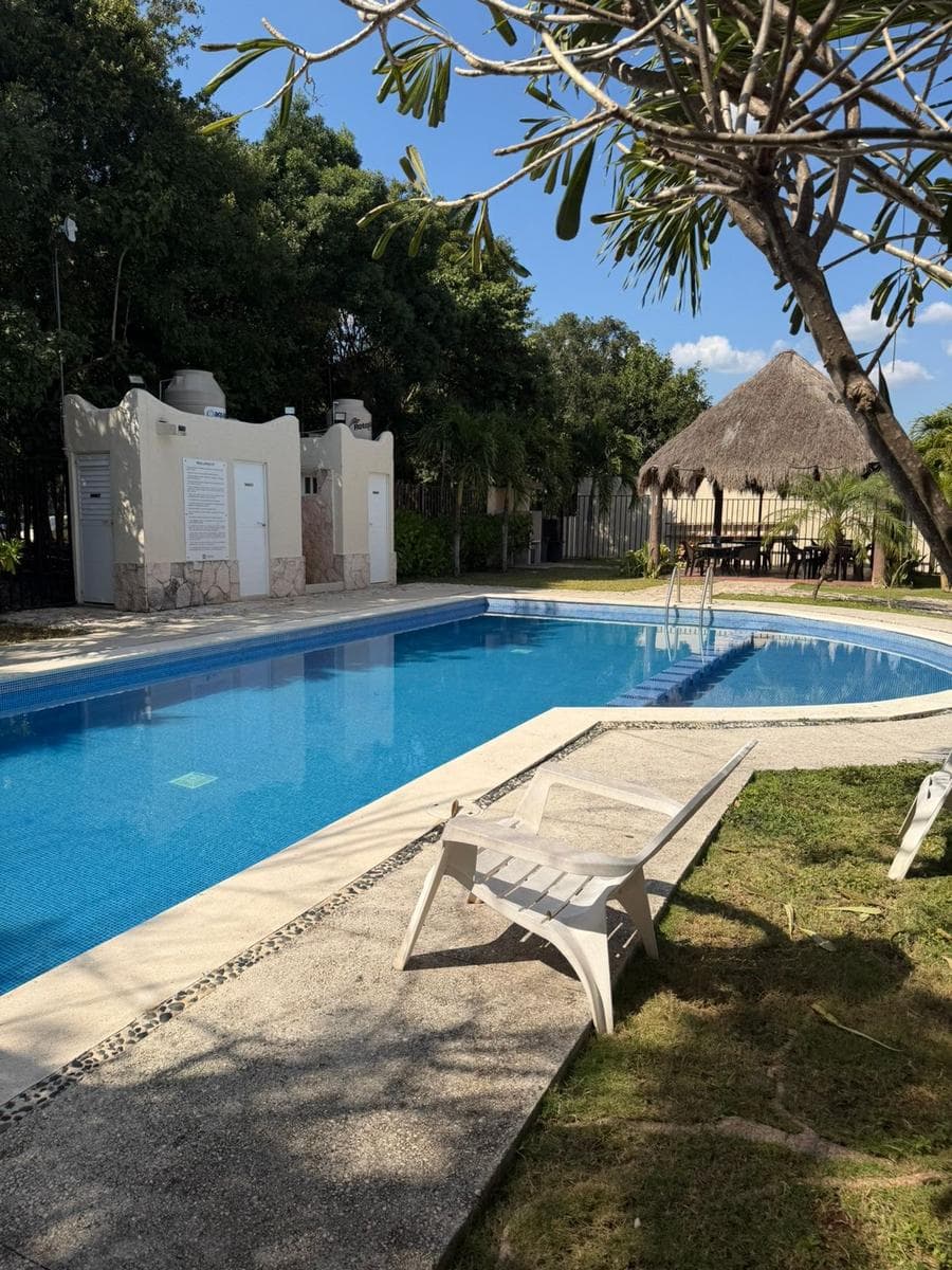CASA EN RENTA RESIDENCIAL CATANIA ZONA SUR