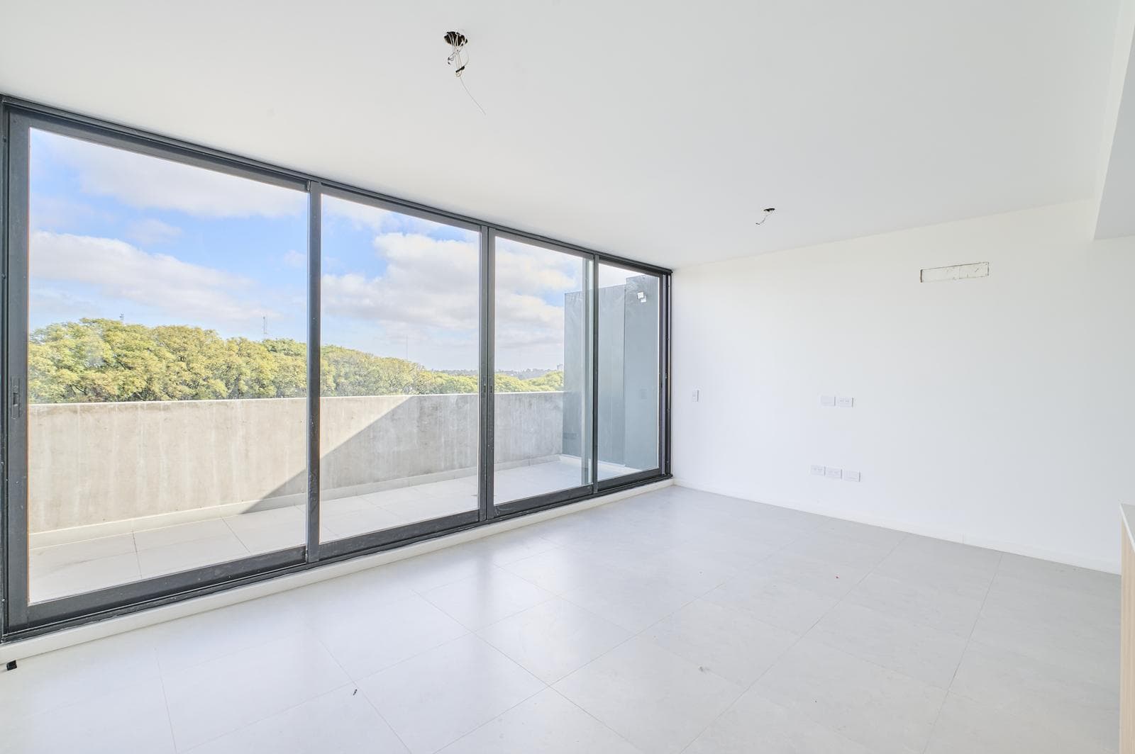 2-Bedroom Apartment for Sale in Saavedra: Duplex with Terrace and Grill; Private Parking Space Optional