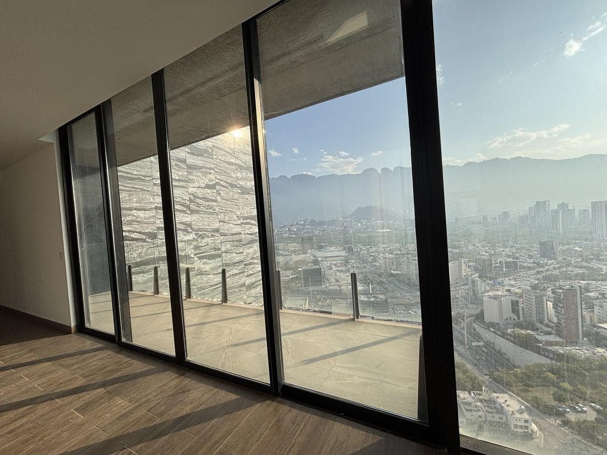 LUXURY APARTMENT FOR SALE IN SAN PEDRO | BRAND-NEW