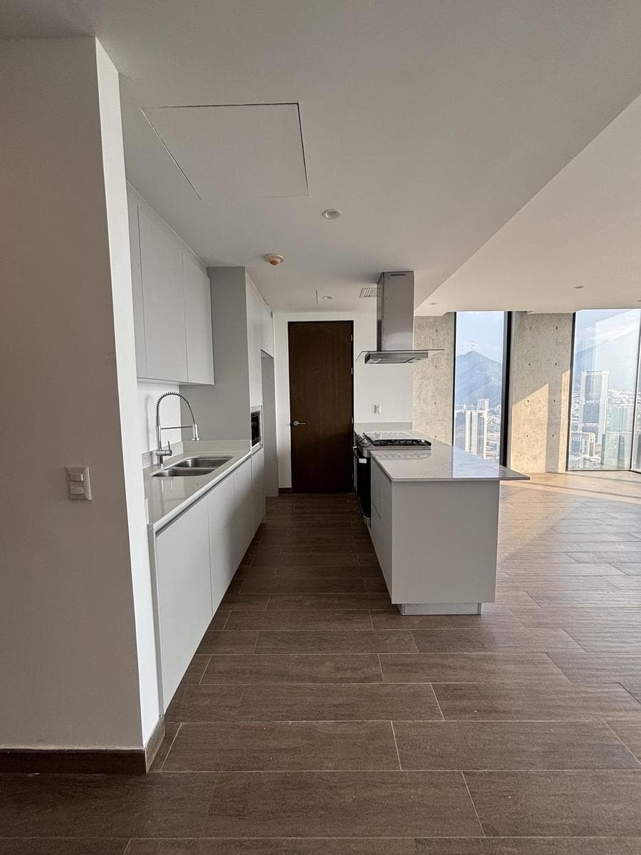 LUXURY APARTMENT FOR SALE IN SAN PEDRO | BRAND-NEW