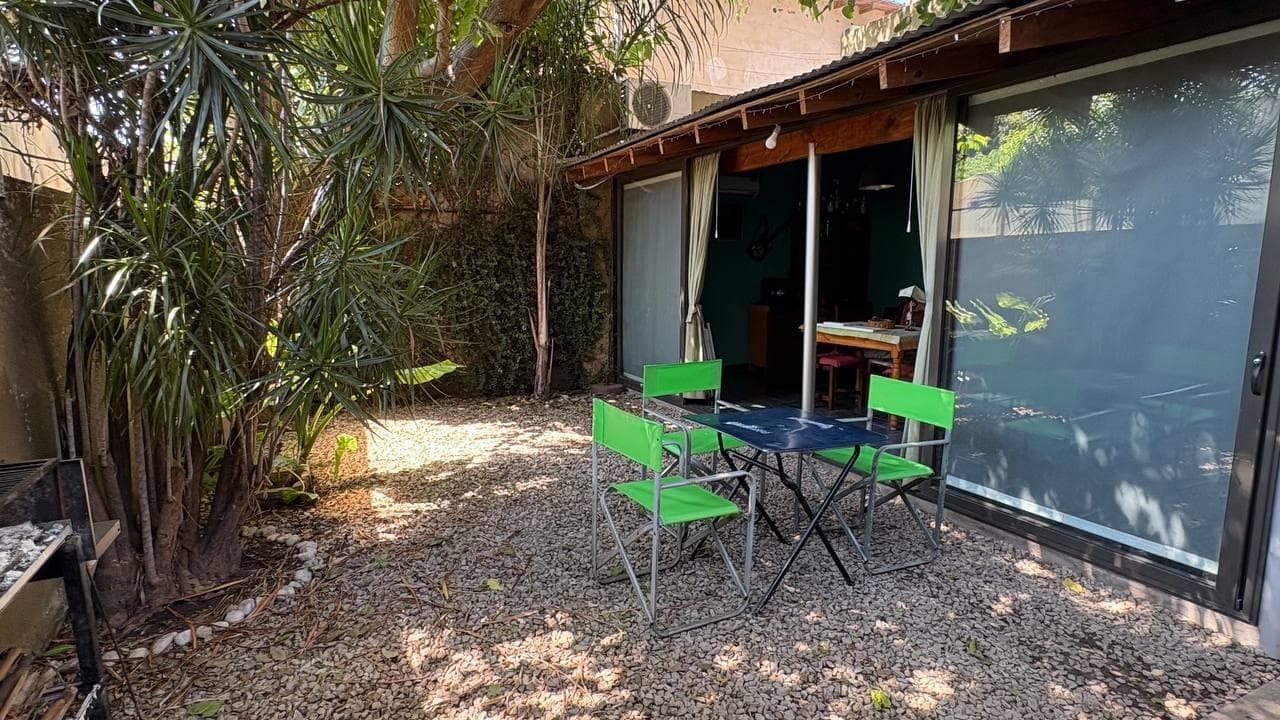 For Sale, House, 5 Rooms, Mortgage-Eligible, Outdoor Kitchen, Grill, Patio, Garden, Garage, Ituzaingo Norte.