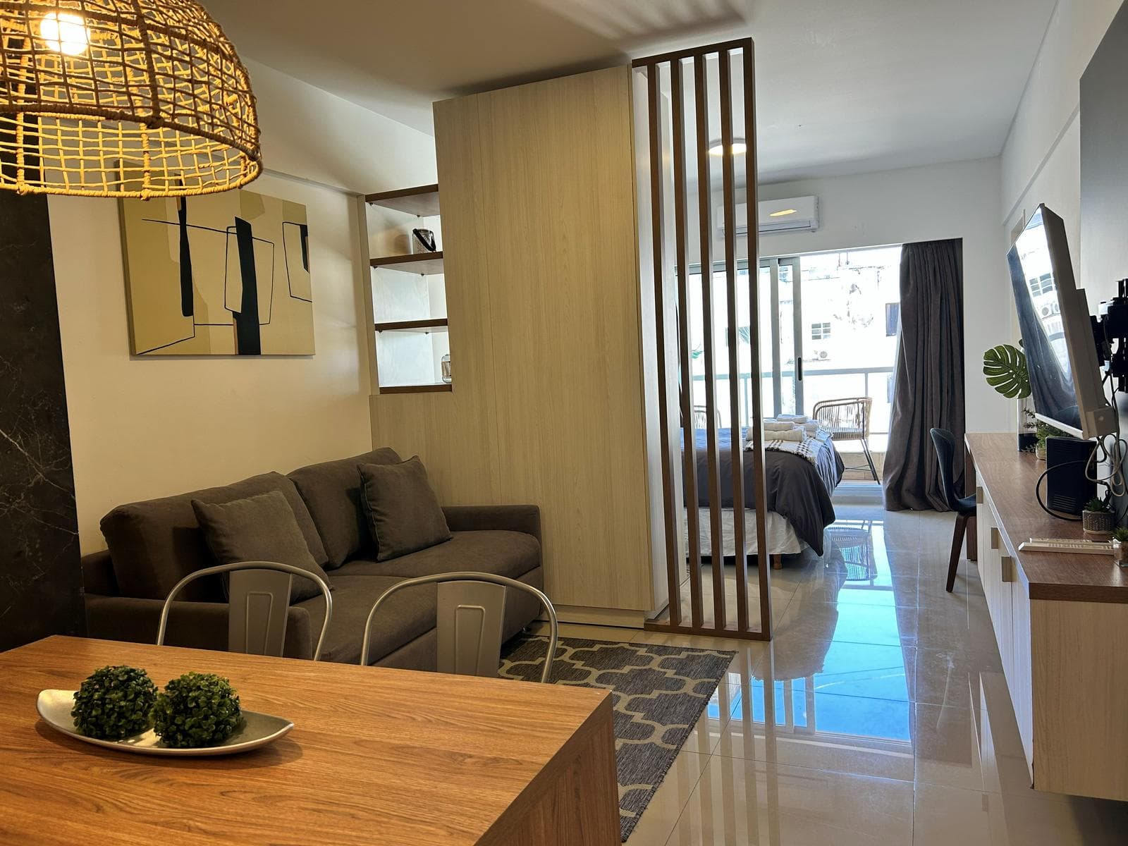 STUDIO APARTMENT FOR SALE WITH BALCONY ON PASEO DE LA CISTERNA