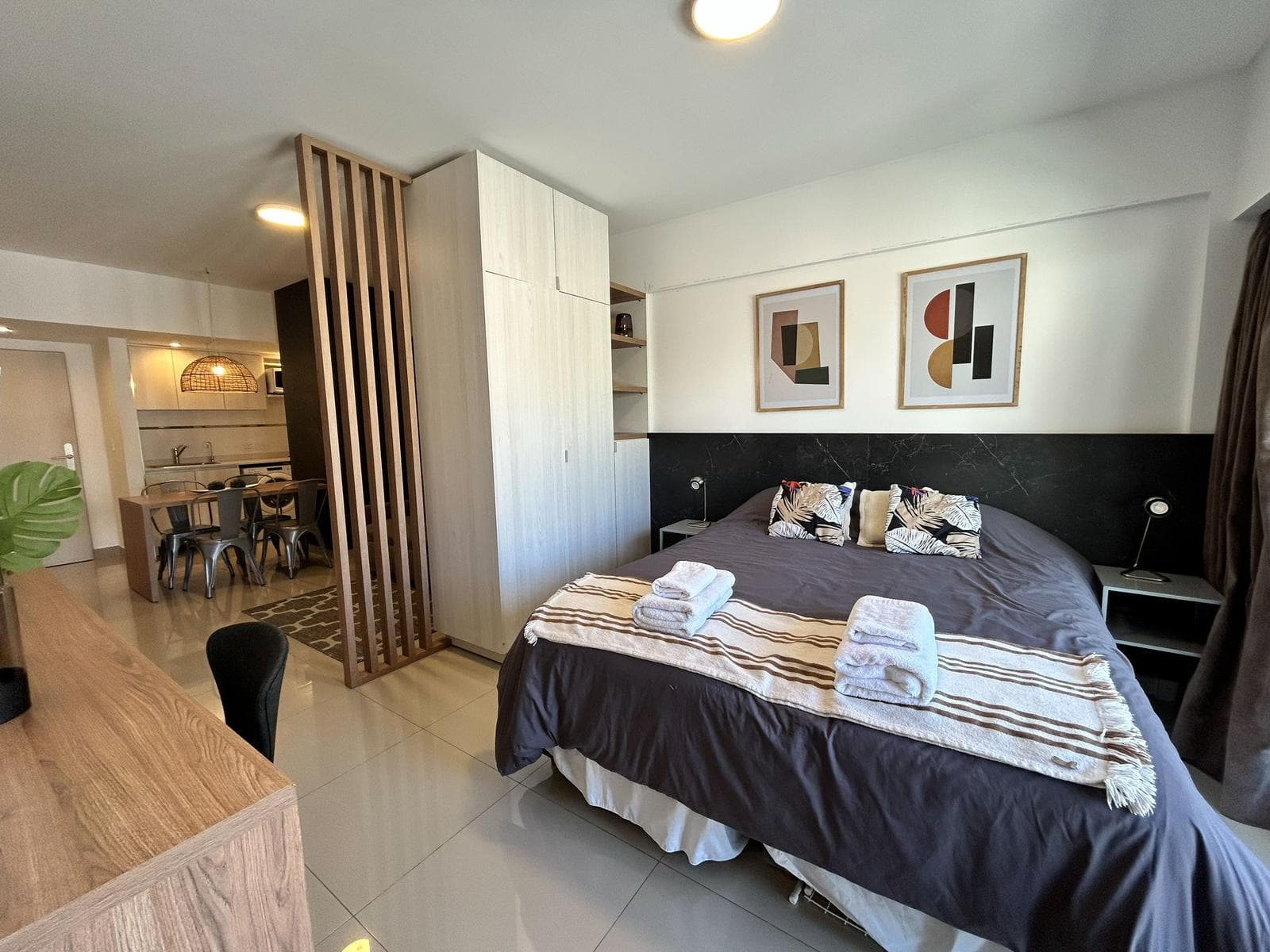 STUDIO APARTMENT FOR SALE WITH BALCONY ON PASEO DE LA CISTERNA