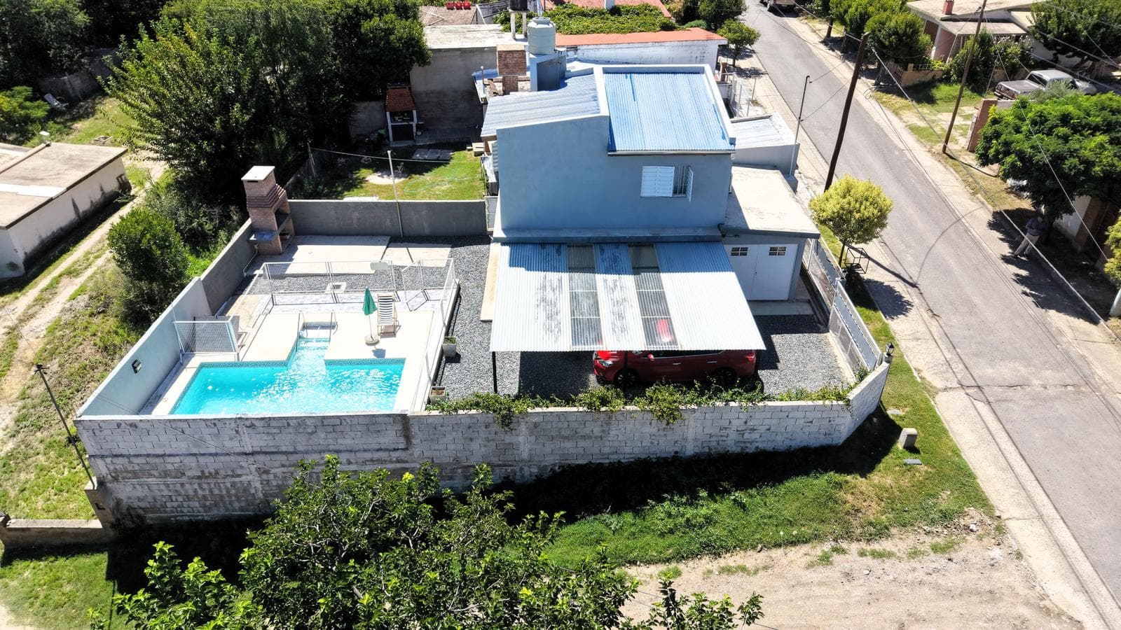 2-STORY HOUSE WITH A SWIMMING POOL FOR SALE IN MINA CLAVERO