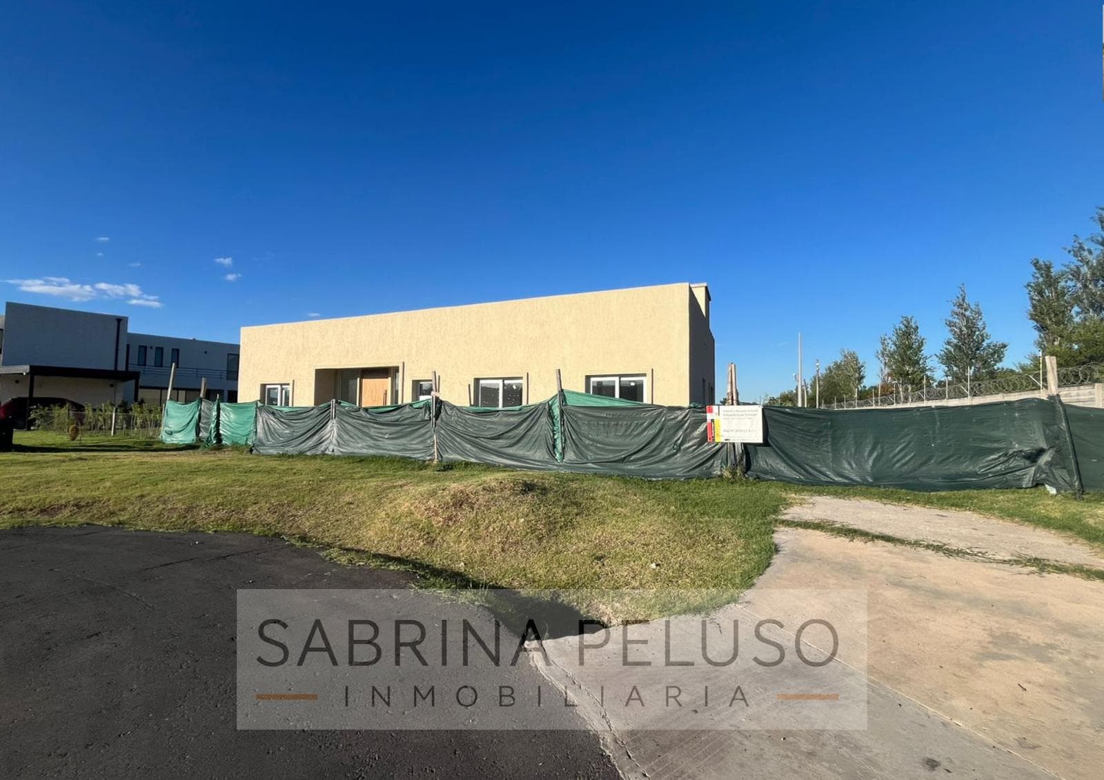 House for Sale in Prados del Oeste