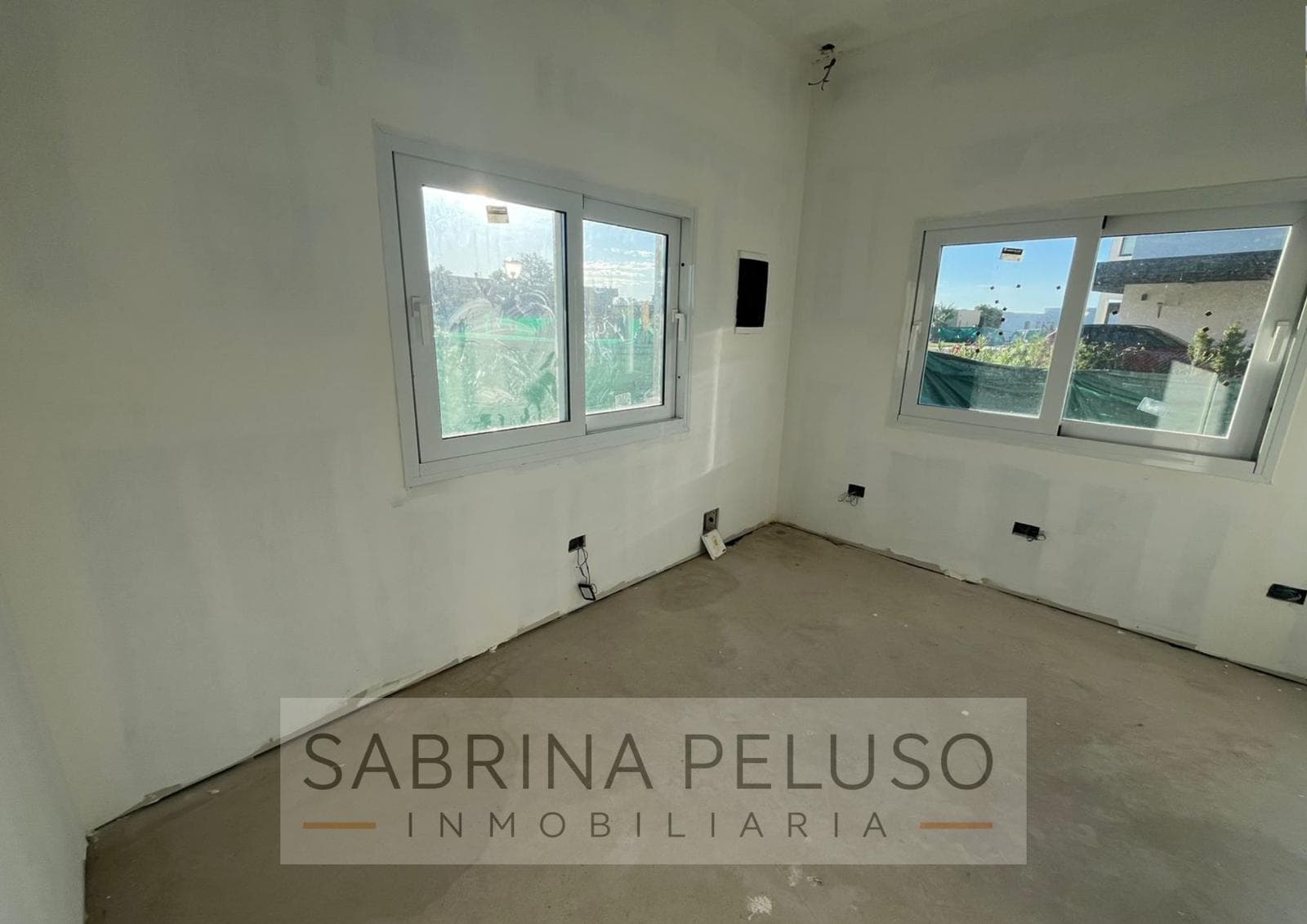 House for Sale in Prados del Oeste