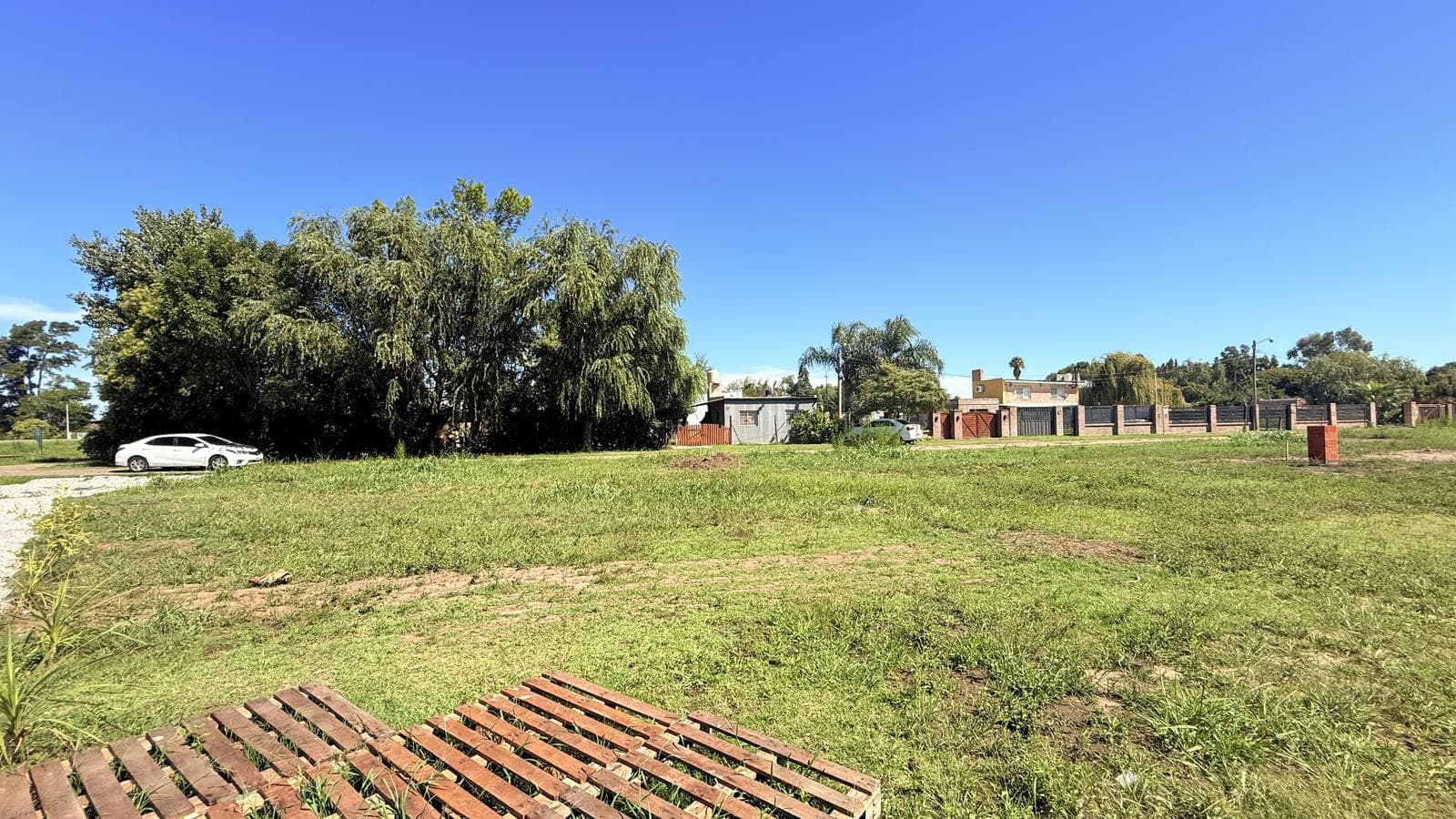 Land for Sale/Financing in the Aurea Gated Community. Roldan
