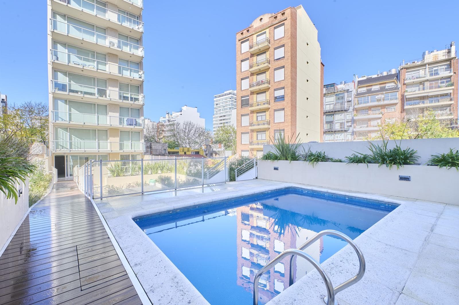 2-Room Apartment for Sale with Garage and Full Amenities in Caballito