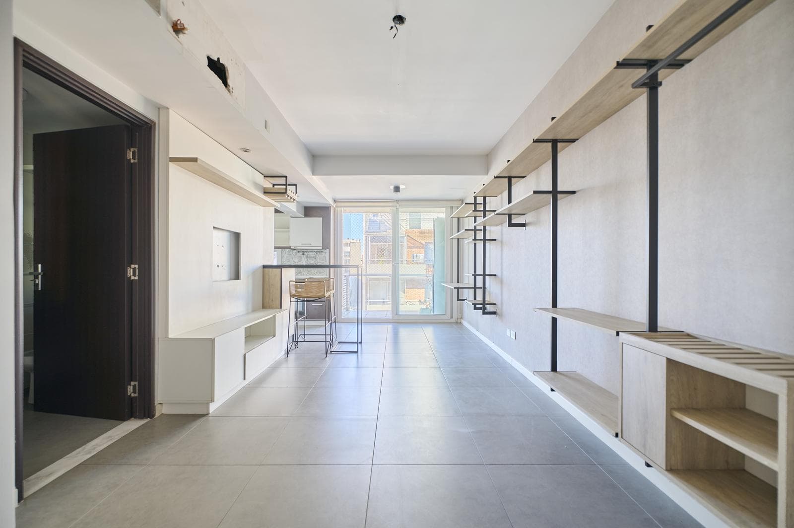 2-Room Apartment for Sale with Garage and Full Amenities in Caballito