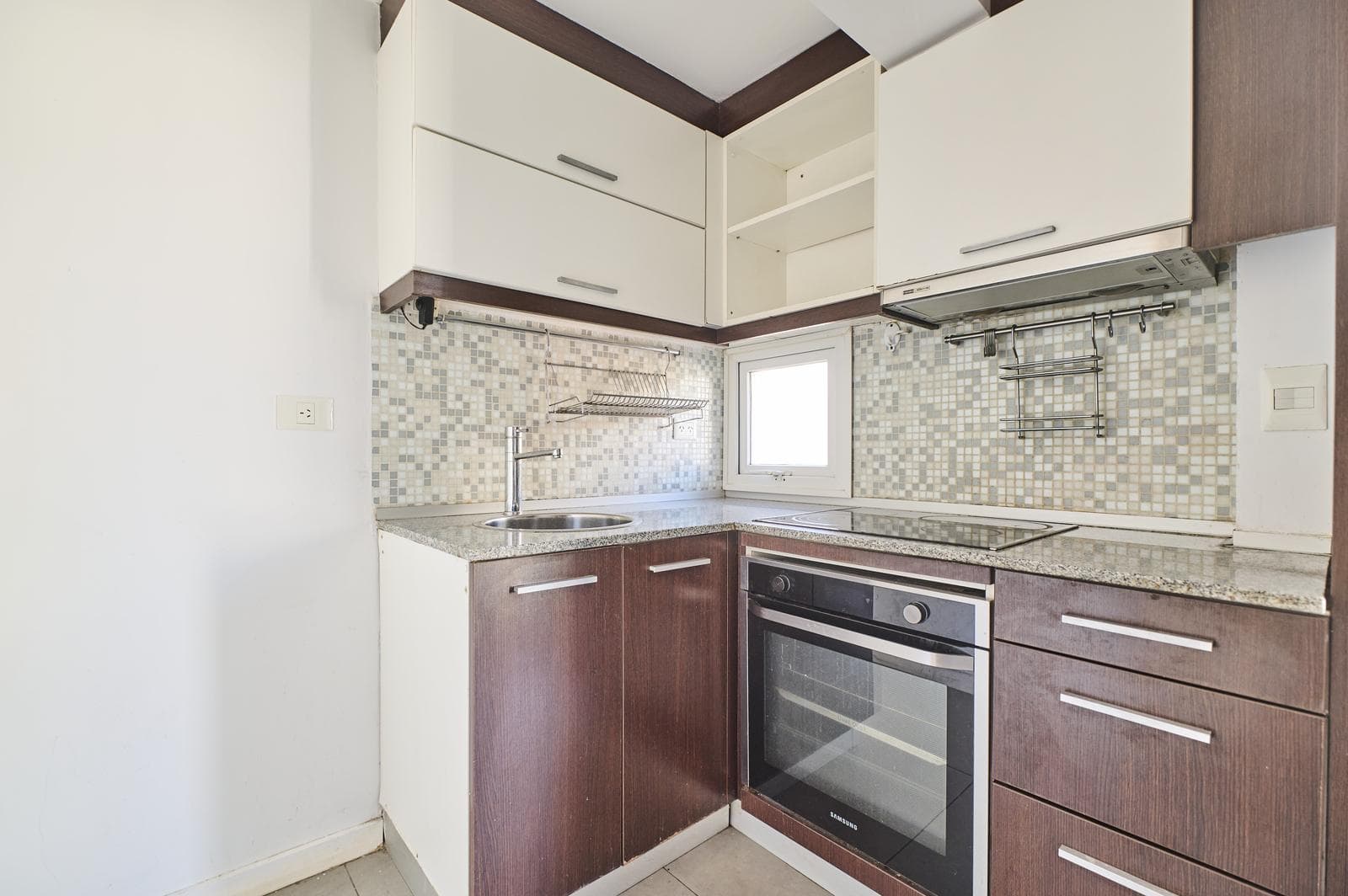 2-Room Apartment for Sale with Garage and Full Amenities in Caballito