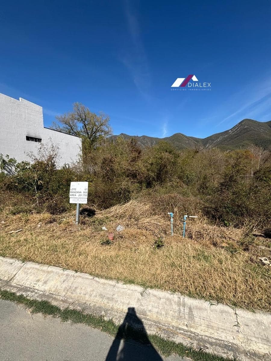 FOR SALE: 352-square-meter lot in the AMORADA Subdivision, 4th Sector, National Highway, Santiago