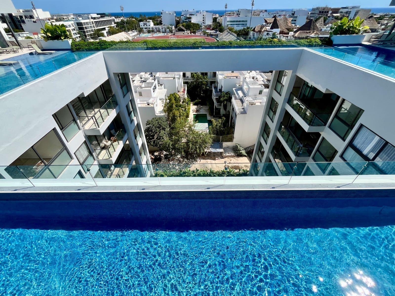 Apartment in an excellent location, fully furnished, with 2 luxury bedrooms