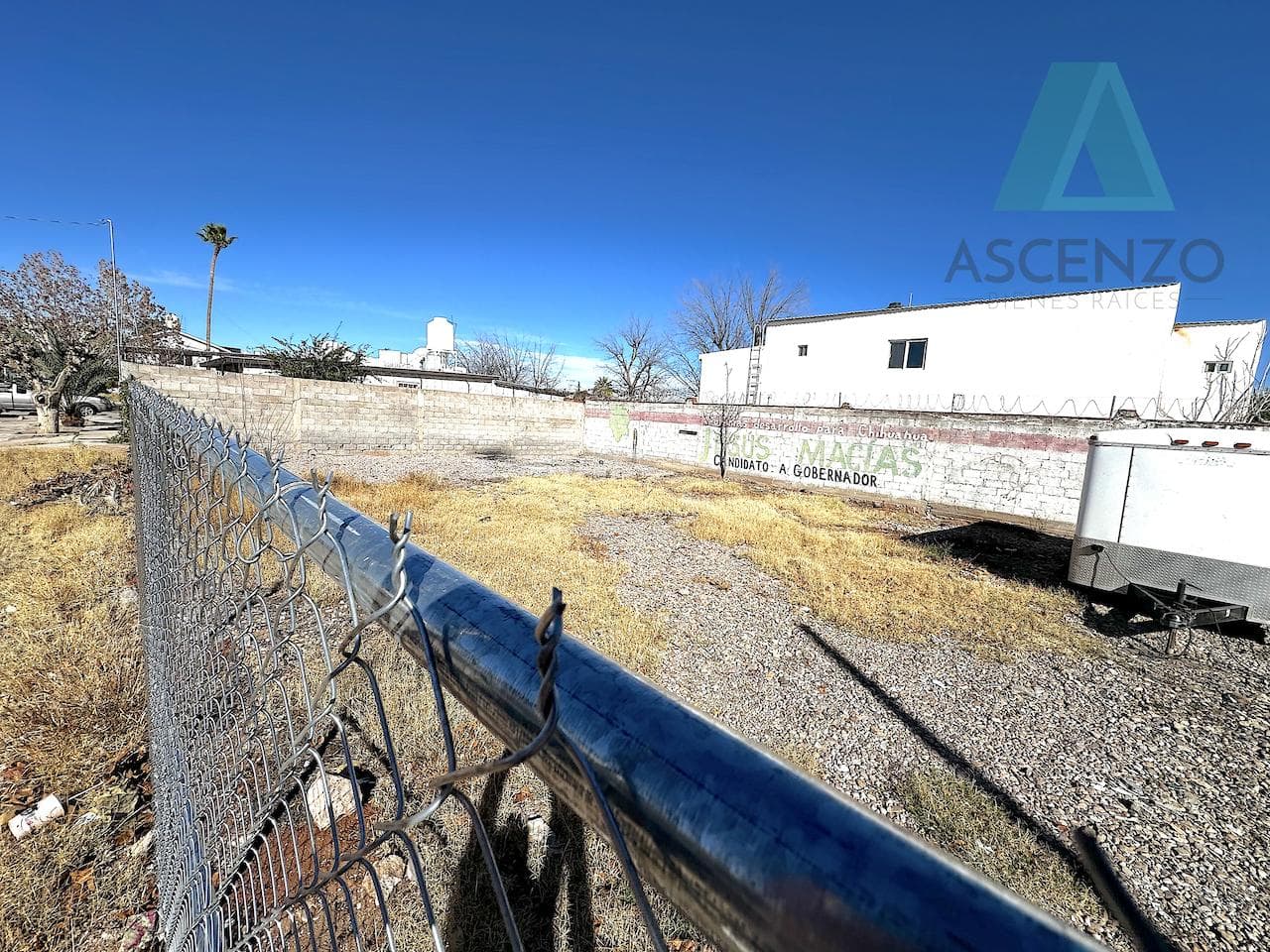 Great Opportunity!! Land for Sale at the Intersection of Trasviña Ave. and Retes St., Oscgon