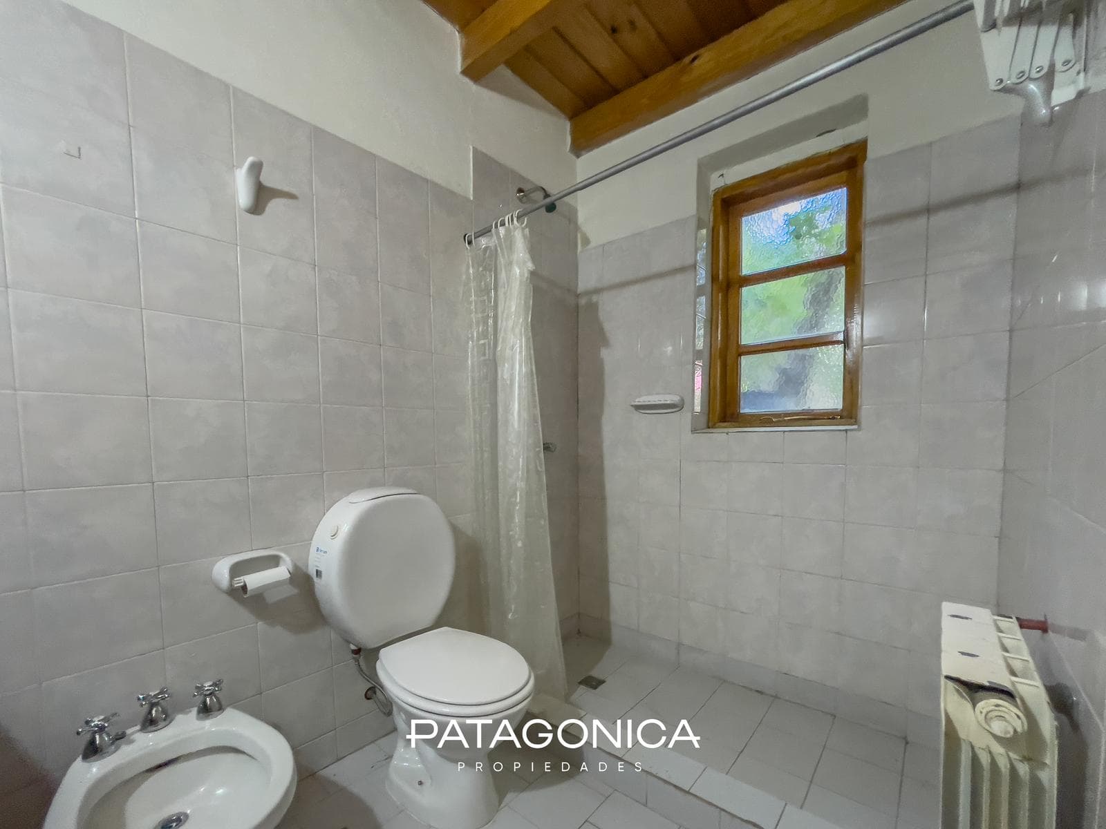 HOUSE FOR SALE: 75 m², on a 328 m² lot, P.H., Norte Neighborhood, Villa La Angostura