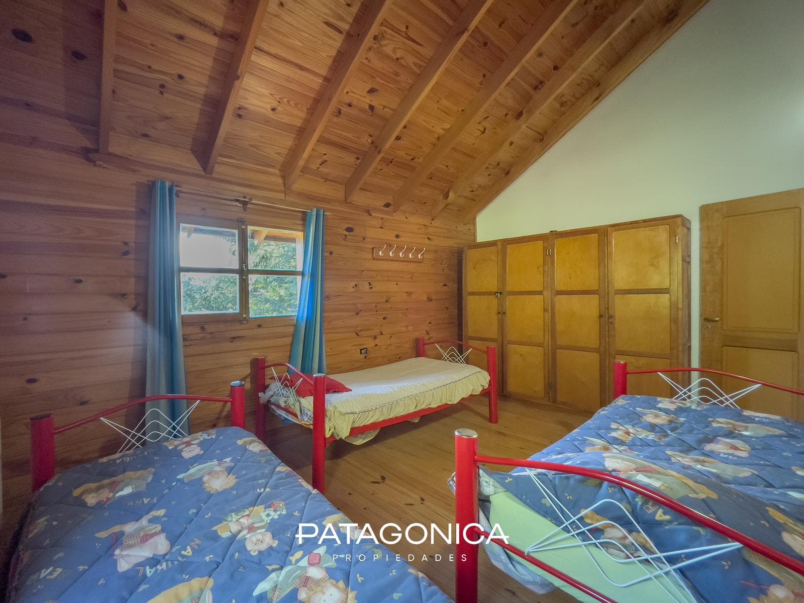 HOUSE FOR SALE: 75 m², on a 328 m² lot, P.H., Norte Neighborhood, Villa La Angostura