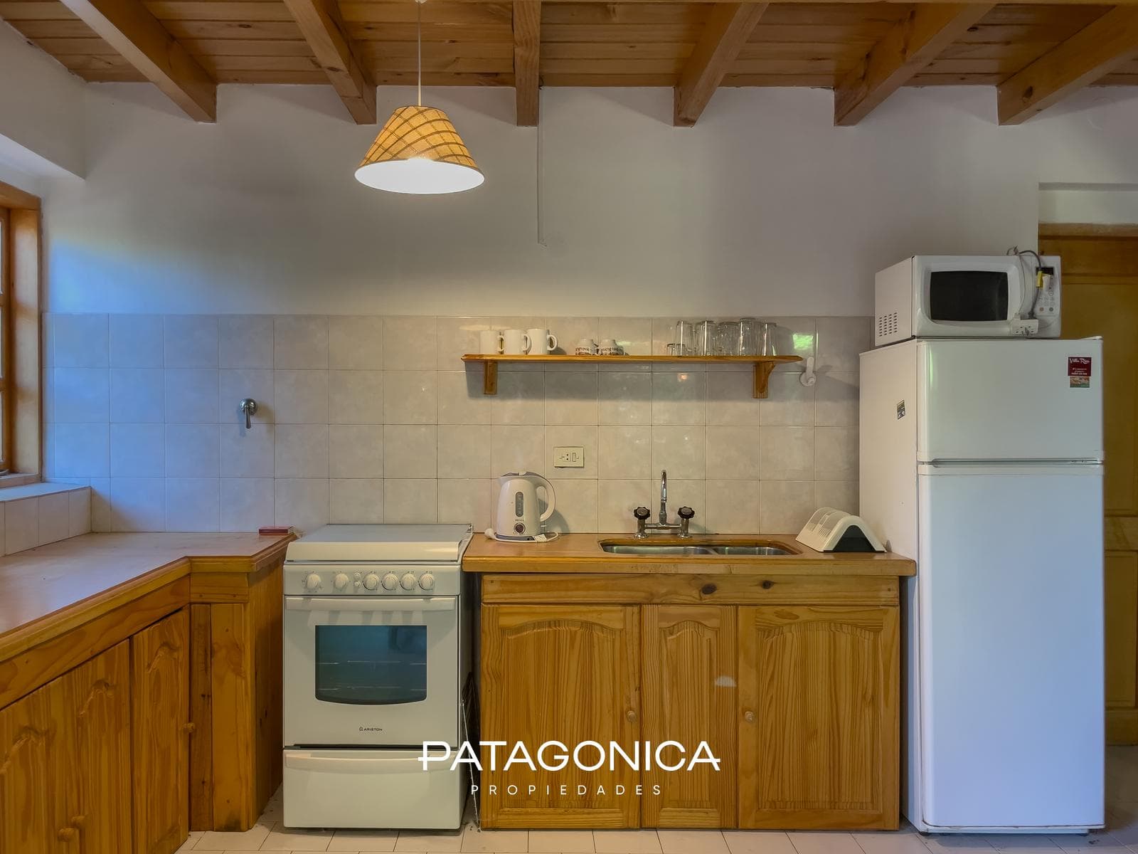HOUSE FOR SALE: 75 m², on a 328 m² lot, P.H., Norte Neighborhood, Villa La Angostura