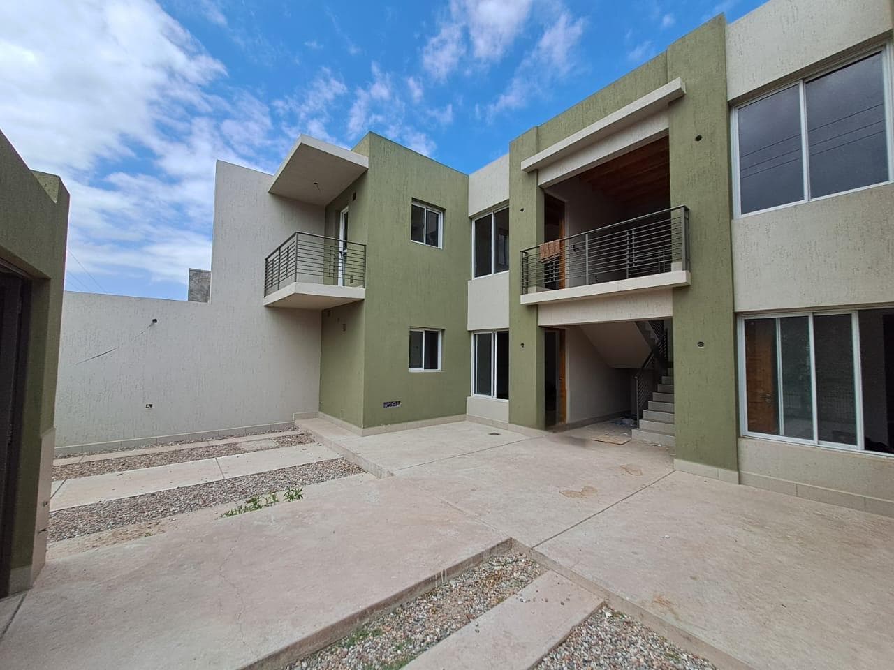 Apartment for Sale - 2 bedrooms with a patio and a garage