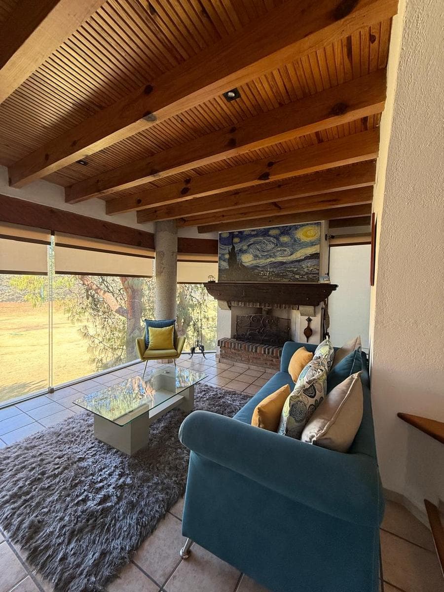 GREAT OPPORTUNITY: HOUSE IN LOS ENCINOS