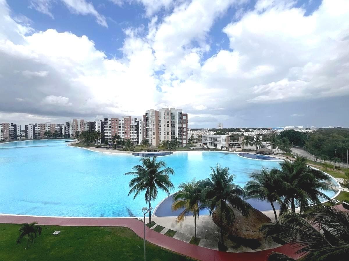 DREAM LAGOON - 3-Bedroom Condo for Sale with a Crystal-Clear Lagoon, Pools, and a Clubhouse