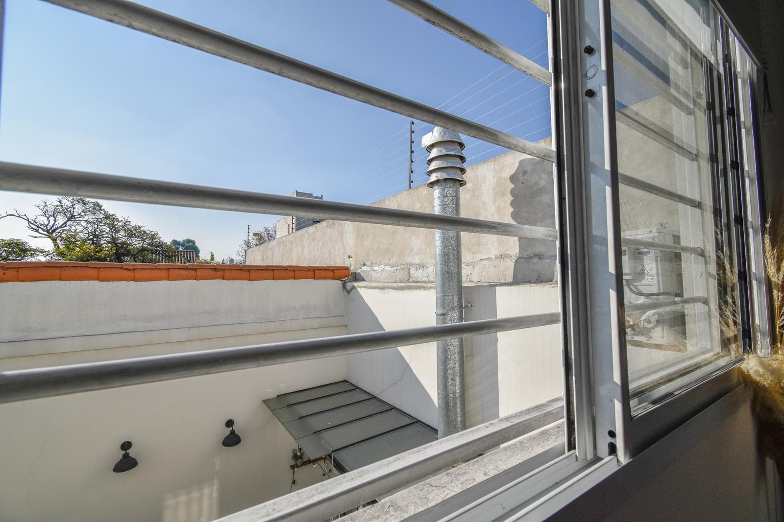 3-room apartment with garage, patio, and barbecue for sale in Banfield Oeste