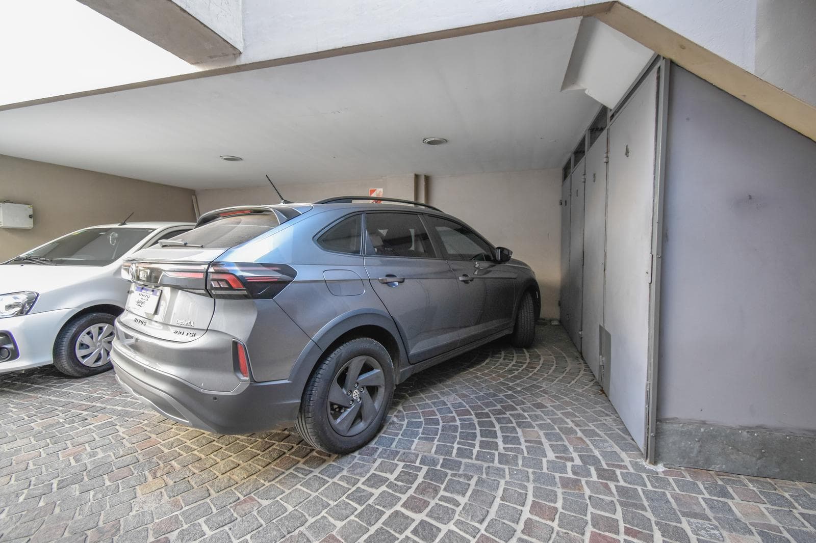 3-room apartment with garage, patio, and barbecue for sale in Banfield Oeste