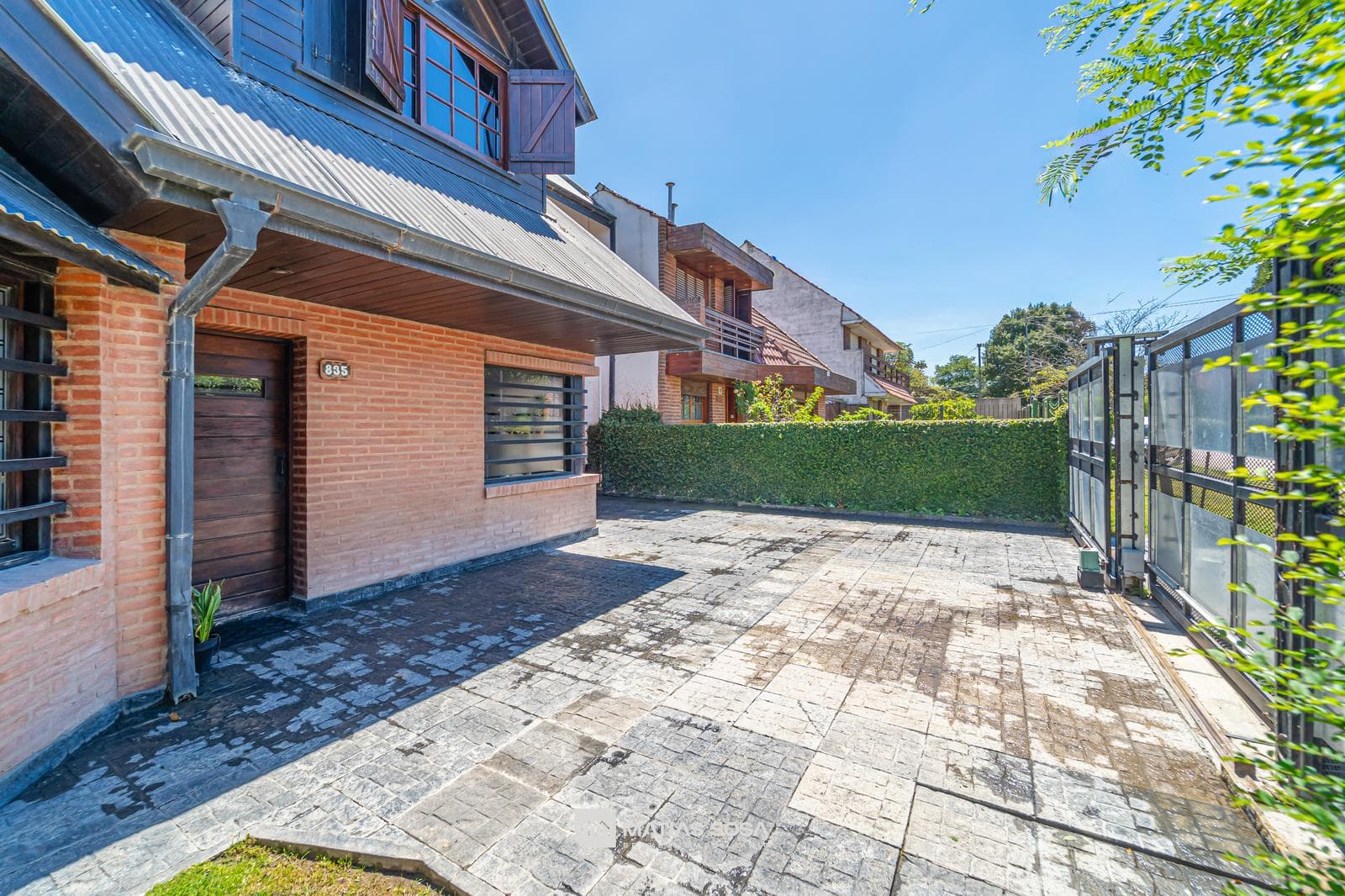 For Sale - 4-Room House - Pool - Los Pinares