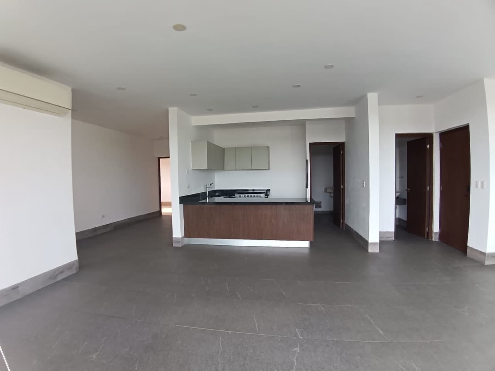 Apartment - Cumbres Residential Complex