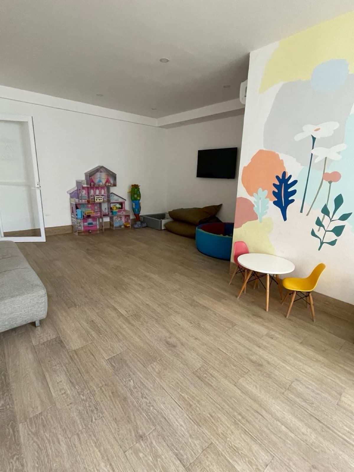 Apartment - Cumbres Residential Complex