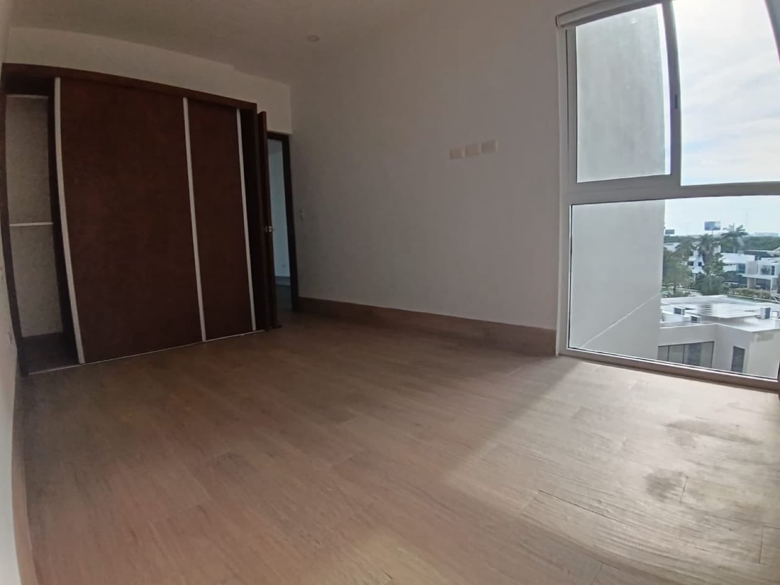 Apartment - Cumbres Residential Complex