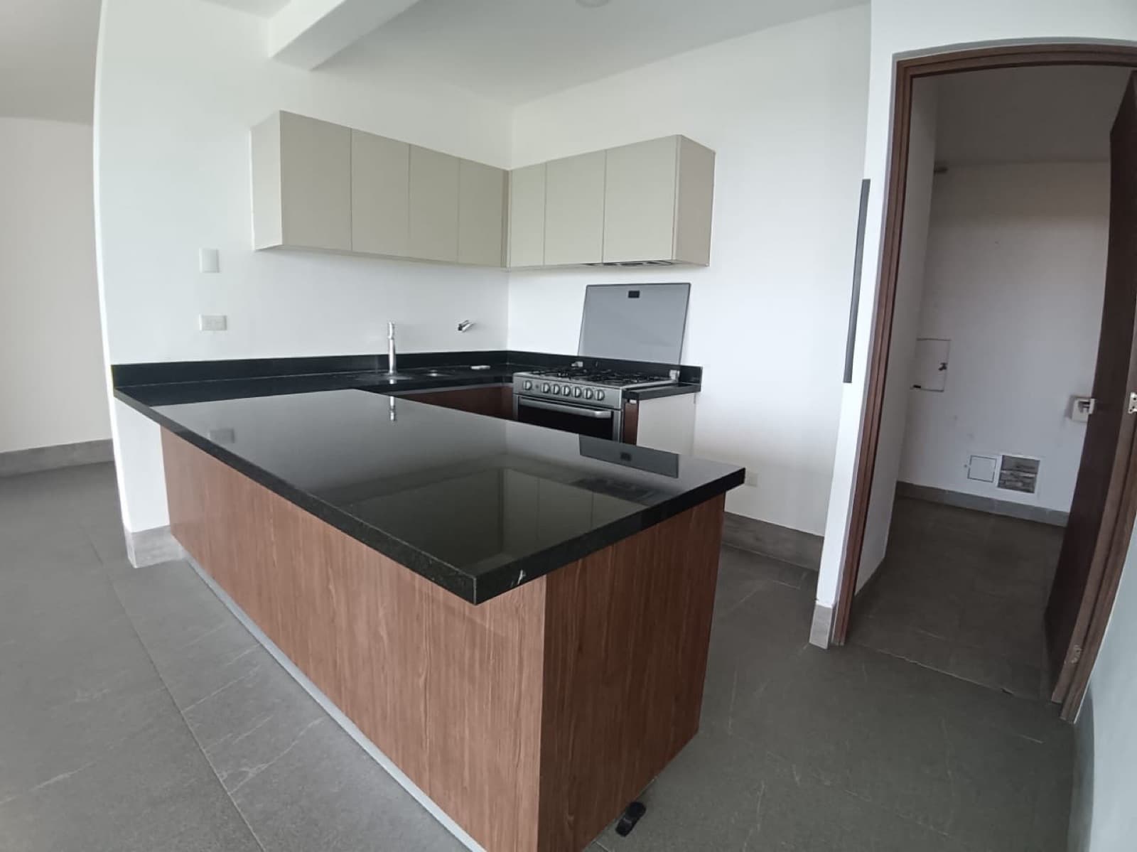Apartment - Cumbres Residential Complex