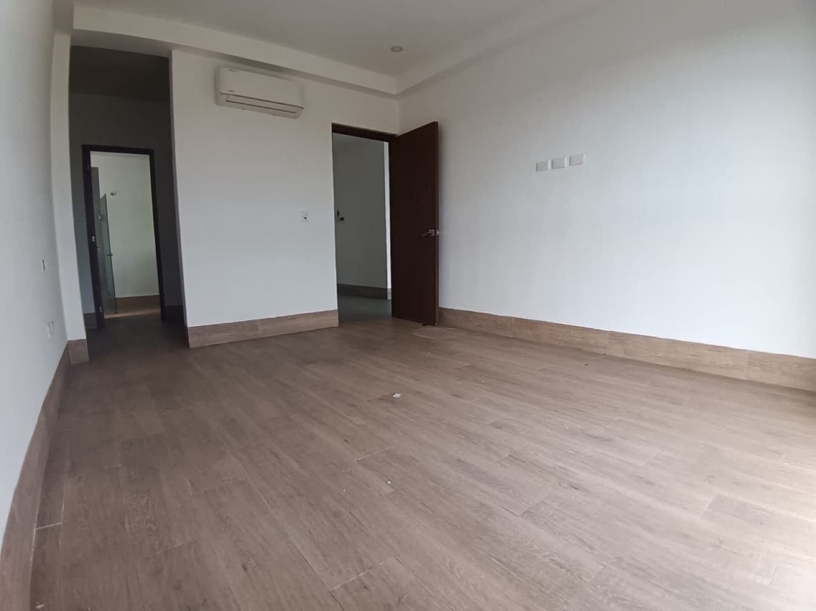 Apartment - Cumbres Residential Complex