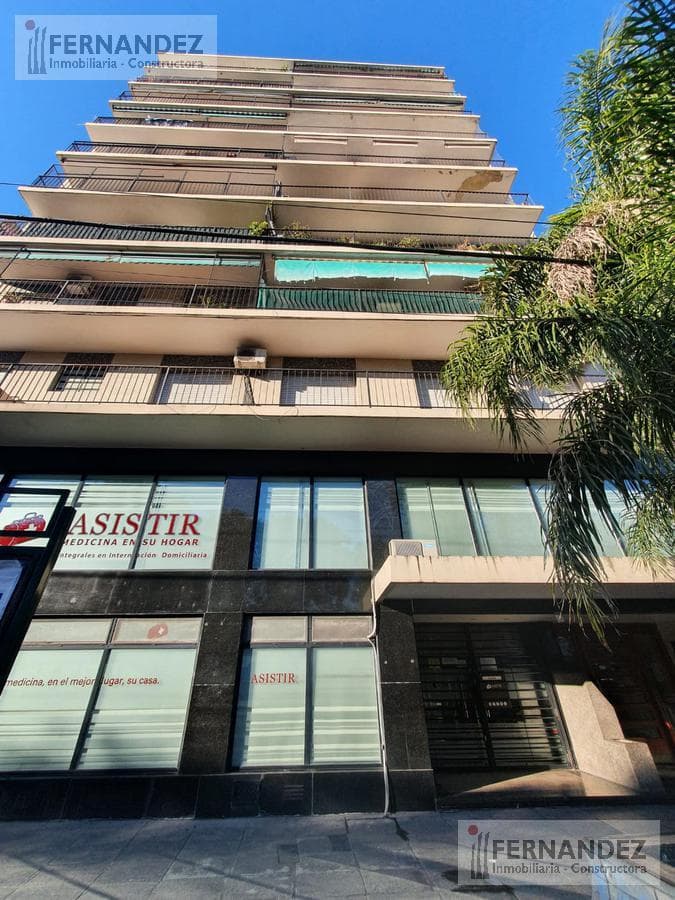 STUDIO OR ONE-ROOM APARTMENT WITH A FRENCH BALCONY FOR SALE. VICENTE LOPEZ