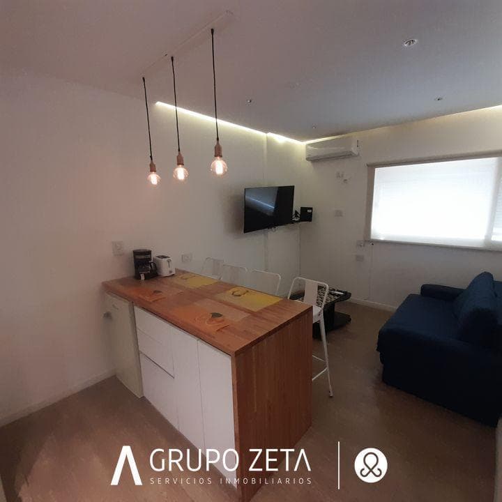 Bright Studio Apartment for Sale, Suitable for Professional Use, San Nicolas