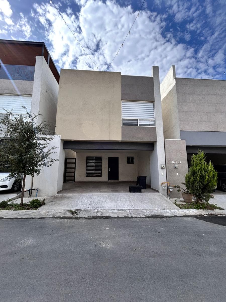 HOUSE FOR RENT IN CUMBRES GARCIA