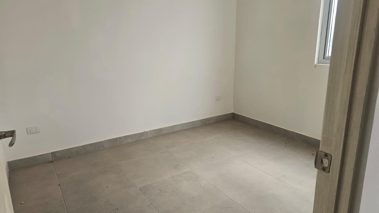 APARTMENT FOR SALE IN ARENA CALZADA